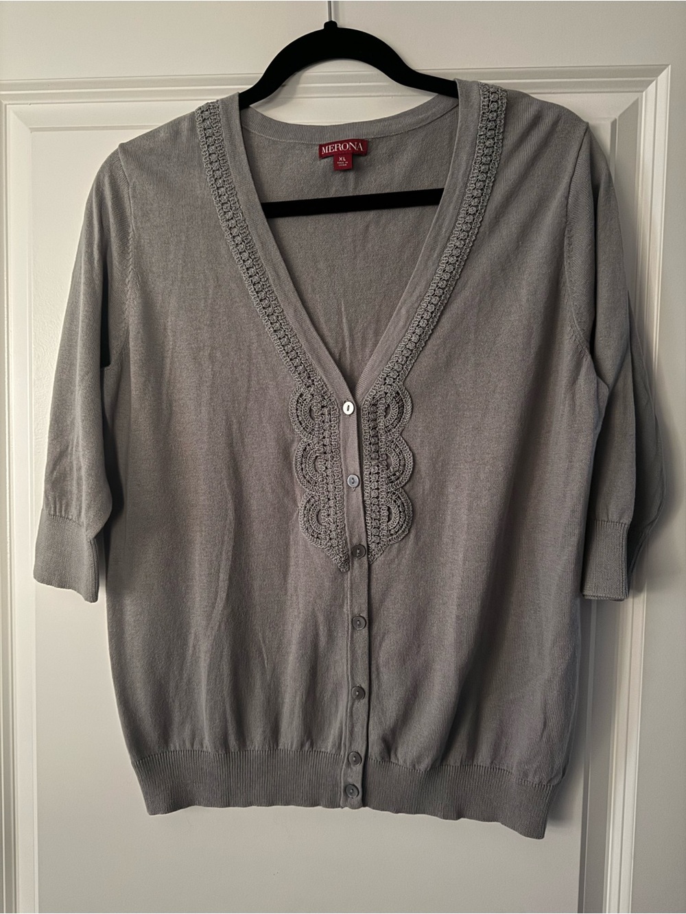 Merona Light Gray V-Neck Crochet Trim Cardigan Sweater Sz XL